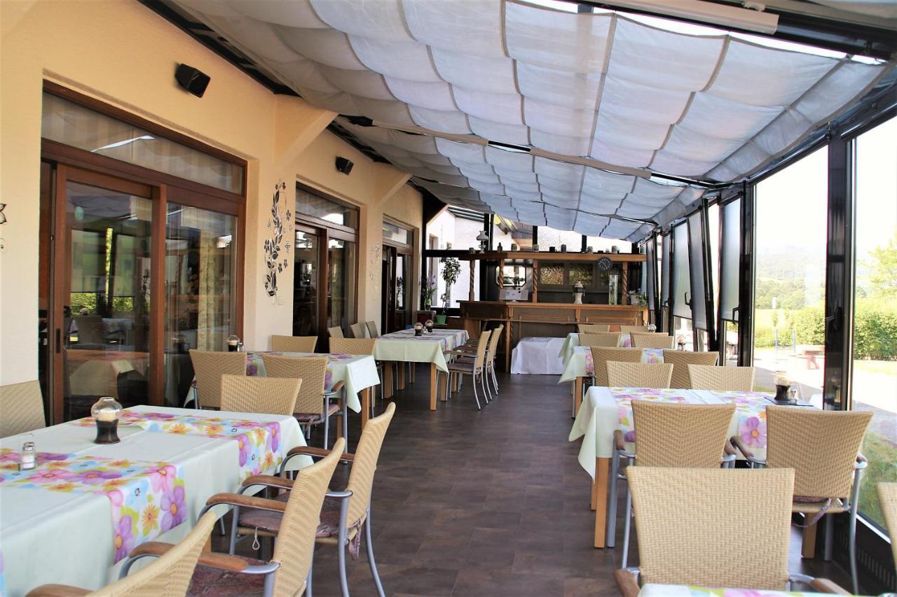 Hotel Waldschloesschen Dankmarshausen Bagian luar foto