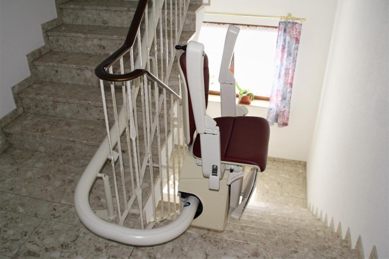 Hotel Waldschloesschen Dankmarshausen Bagian luar foto