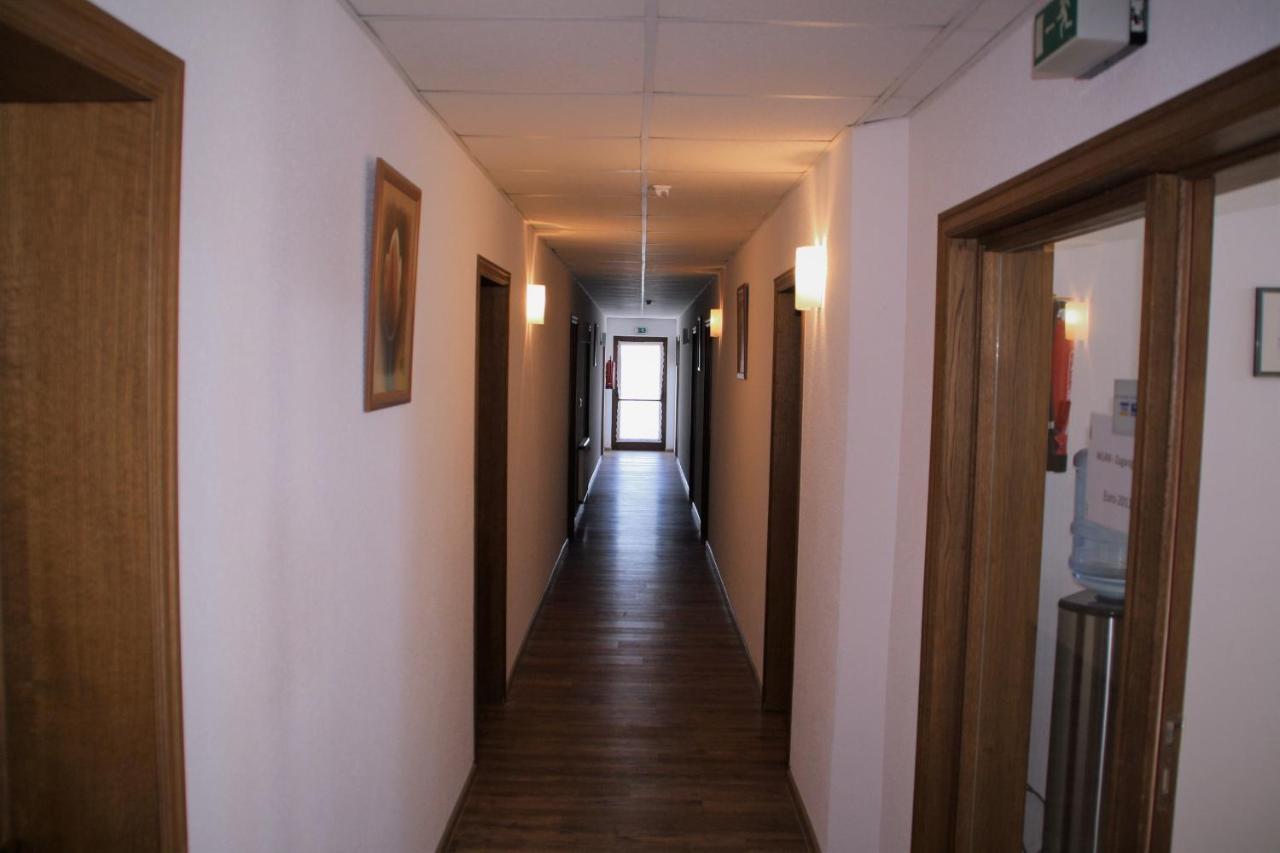 Hotel Waldschloesschen Dankmarshausen Bagian luar foto